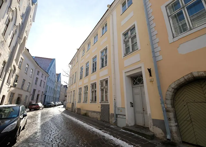 Tallinn City Apartments 2 Bedroom & 2 Bathroom Luxury Property With Balcony In Old Town